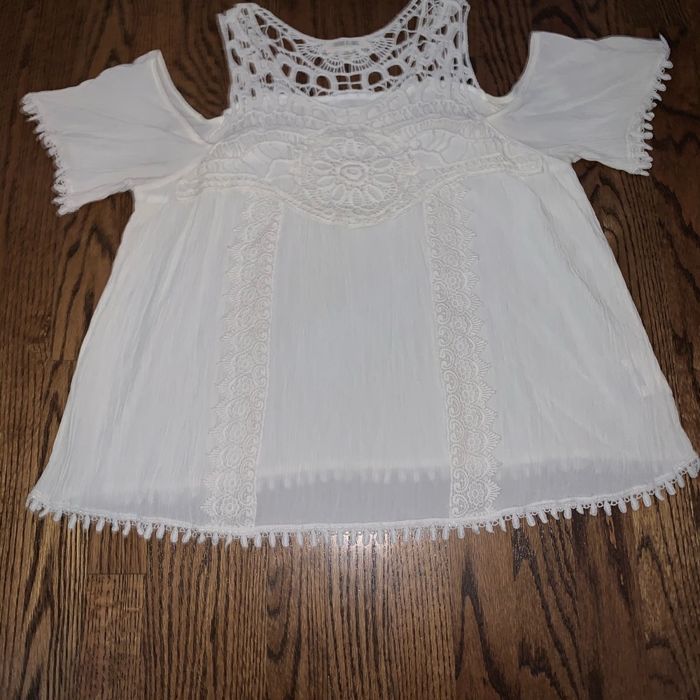 Cream colored boho short sleeve blouse